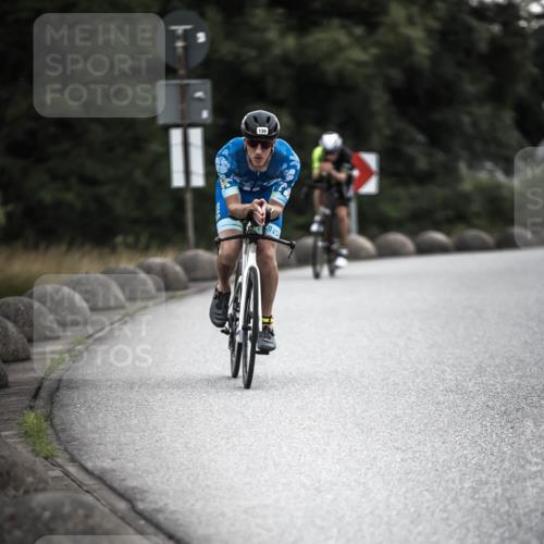 21.06.2026 - 29. Vierlanden-Triathlon H.Heesch http://msf.ph/oto/9901580 21.06.2026 09:35:36 Radfahren 9, 120, 139, 157, 179 meine-sportfotos.de