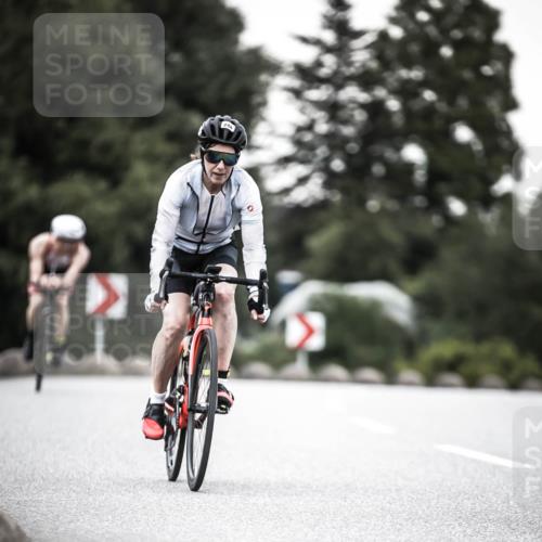 21.06.2026 - 29. Vierlanden-Triathlon H.Heesch http://msf.ph/oto/9901584 21.06.2026 10:12:02 Radfahren 115, 160, 205, 248 meine-sportfotos.de