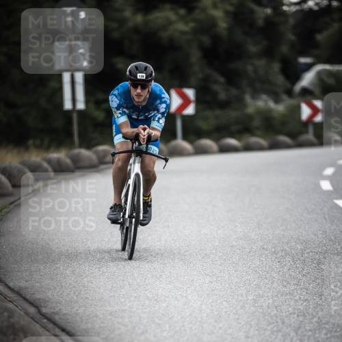 21.06.2026 - 29. Vierlanden-Triathlon H.Heesch http://msf.ph/oto/9901587 21.06.2026 09:35:37 Radfahren 9, 120, 139, 157, 179 meine-sportfotos.de