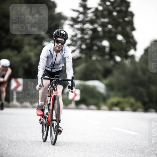 21.06.2026 - 29. Vierlanden-Triathlon H.Heesch http://msf.ph/oto/9901593 21.06.2026 10:12:02 Radfahren 115, 160, 205, 248 meine-sportfotos.de