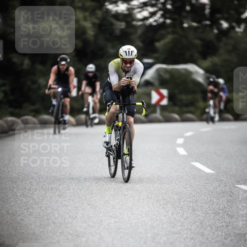 21.06.2026 - 29. Vierlanden-Triathlon H.Heesch http://msf.ph/oto/9901606 21.06.2026 09:35:48 Radfahren 105, 122, 161, 198, 270, 279 meine-sportfotos.de