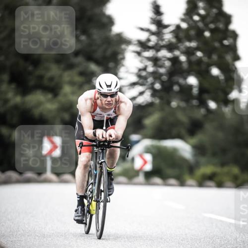 21.06.2026 - 29. Vierlanden-Triathlon H.Heesch http://msf.ph/oto/9901611 21.06.2026 10:12:04 Radfahren 115, 160, 205, 248 meine-sportfotos.de