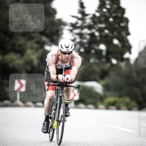 21.06.2026 - 29. Vierlanden-Triathlon H.Heesch http://msf.ph/oto/9901619 21.06.2026 10:12:04 Radfahren 115, 160, 205, 248 meine-sportfotos.de