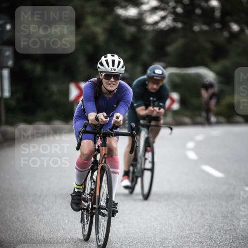 21.06.2026 - 29. Vierlanden-Triathlon H.Heesch http://msf.ph/oto/9901641 21.06.2026 09:35:55 Radfahren 75, 86, 90, 105, 161, 176, 198, 200, 270, 279 meine-sportfotos.de