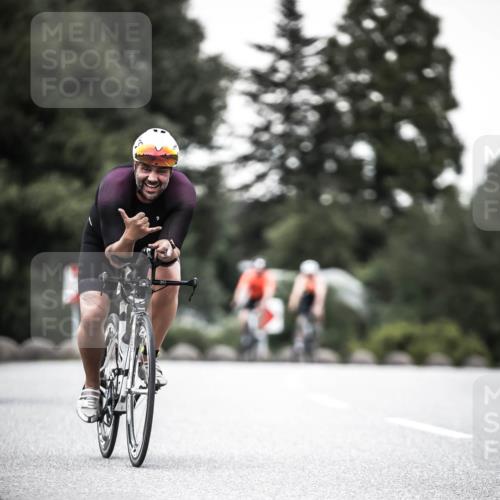 21.06.2026 - 29. Vierlanden-Triathlon H.Heesch http://msf.ph/oto/9901699 21.06.2026 10:12:12 Radfahren 39, 357, 359, 454 meine-sportfotos.de