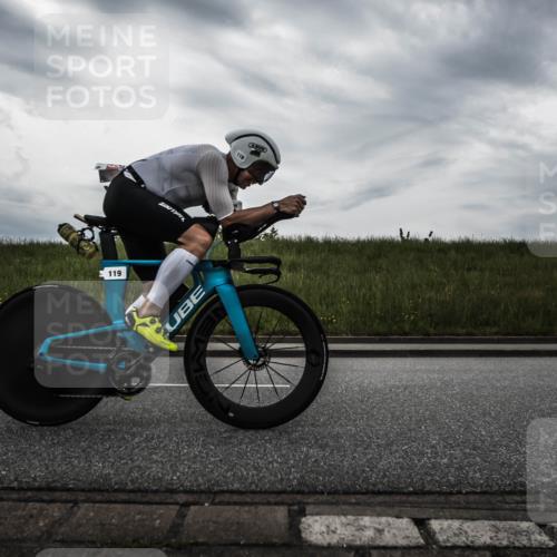 21.06.2026 - 29. Vierlanden-Triathlon H.Heesch http://msf.ph/oto/9901709 21.06.2026 09:30:15 Radfahren 118, 119, 174 meine-sportfotos.de
