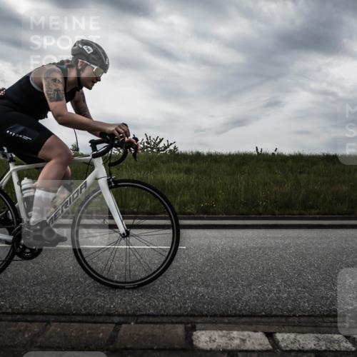 21.06.2026 - 29. Vierlanden-Triathlon H.Heesch http://msf.ph/oto/9901715 21.06.2026 09:30:24 Radfahren 80, 118, 133, 246 meine-sportfotos.de