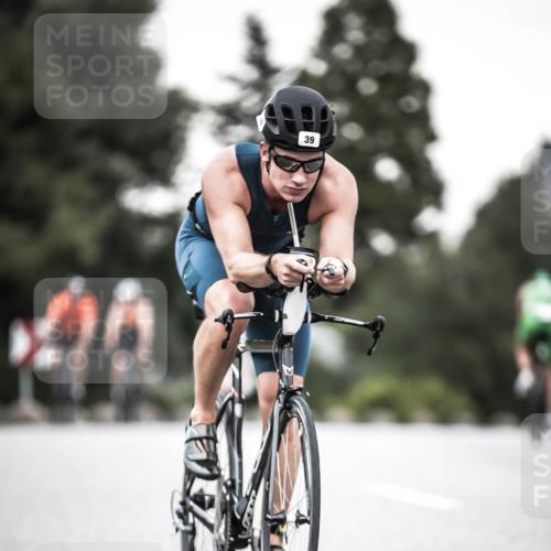 21.06.2026 - 29. Vierlanden-Triathlon H.Heesch http://msf.ph/oto/9901723 21.06.2026 10:12:14 Radfahren 39, 357, 359, 454 meine-sportfotos.de