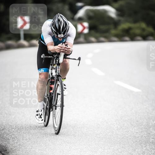 21.06.2026 - 29. Vierlanden-Triathlon H.Heesch http://msf.ph/oto/9901728 21.06.2026 09:37:31 Radfahren 181, 290 meine-sportfotos.de