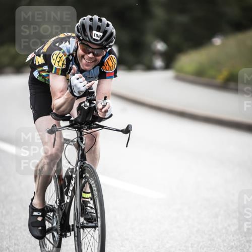 21.06.2026 - 29. Vierlanden-Triathlon H.Heesch http://msf.ph/oto/9901748 21.06.2026 09:37:58 Radfahren 2, 156 meine-sportfotos.de