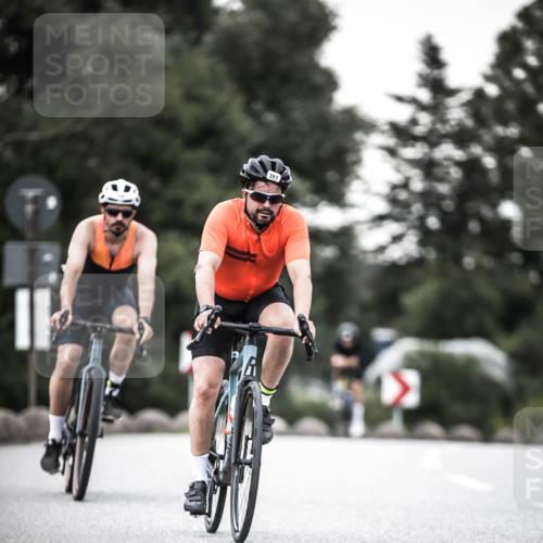 21.06.2026 - 29. Vierlanden-Triathlon H.Heesch http://msf.ph/oto/9901757 21.06.2026 10:12:18 Radfahren 96, 357, 359 meine-sportfotos.de