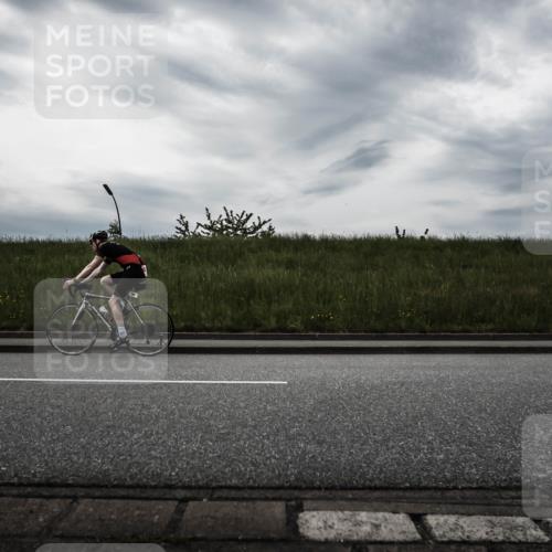 21.06.2026 - 29. Vierlanden-Triathlon H.Heesch http://msf.ph/oto/9901769 21.06.2026 09:31:33 Radfahren 89, 171, 173 meine-sportfotos.de