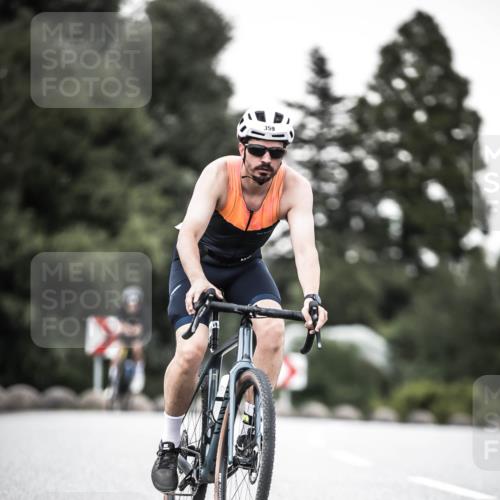 21.06.2026 - 29. Vierlanden-Triathlon H.Heesch http://msf.ph/oto/9901776 21.06.2026 10:12:19 Radfahren 96, 357, 359 meine-sportfotos.de