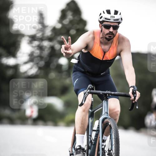 21.06.2026 - 29. Vierlanden-Triathlon H.Heesch http://msf.ph/oto/9901804 21.06.2026 10:12:19 Radfahren 96, 357, 359 meine-sportfotos.de
