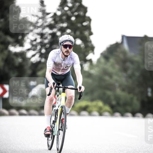 21.06.2026 - 29. Vierlanden-Triathlon H.Heesch http://msf.ph/oto/9901859 21.06.2026 09:40:27 Radfahren 50, 116 meine-sportfotos.de