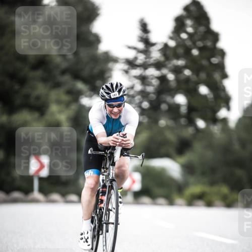 21.06.2026 - 29. Vierlanden-Triathlon H.Heesch http://msf.ph/oto/9901893 21.06.2026 10:12:28 Radfahren 181, 256 meine-sportfotos.de