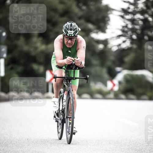 21.06.2026 - 29. Vierlanden-Triathlon H.Heesch http://msf.ph/oto/9901894 21.06.2026 09:41:34 Radfahren 146, 205 meine-sportfotos.de