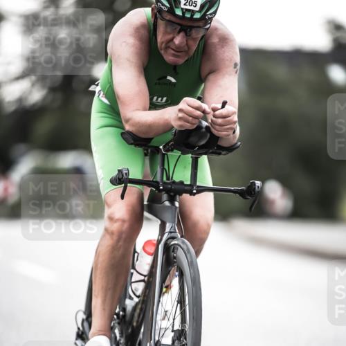 21.06.2026 - 29. Vierlanden-Triathlon H.Heesch http://msf.ph/oto/9901906 21.06.2026 09:41:34 Radfahren 146, 205 meine-sportfotos.de