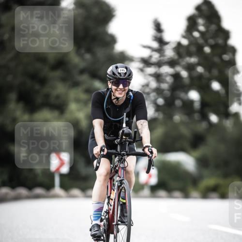 21.06.2026 - 29. Vierlanden-Triathlon H.Heesch http://msf.ph/oto/9901964 21.06.2026 10:12:41 Radfahren 245 meine-sportfotos.de