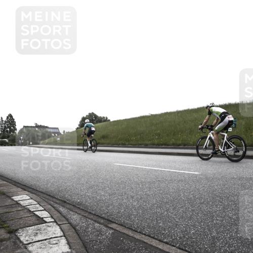 21.06.2026 - 29. Vierlanden-Triathlon H.Heesch http://msf.ph/oto/9901978 21.06.2026 09:30:11 Radfahren 119, 174, 232 meine-sportfotos.de