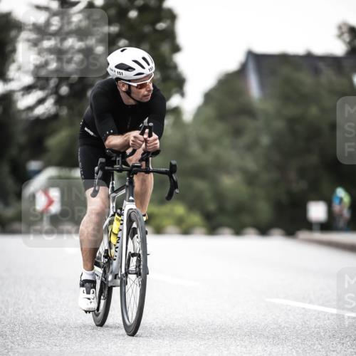 21.06.2026 - 29. Vierlanden-Triathlon H.Heesch http://msf.ph/oto/9902018 21.06.2026 10:12:55 Radfahren 151 meine-sportfotos.de