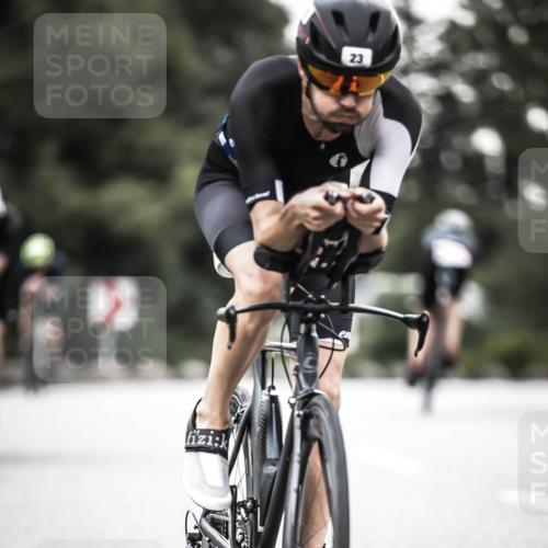 21.06.2026 - 29. Vierlanden-Triathlon H.Heesch http://msf.ph/oto/9902042 21.06.2026 09:43:55 Radfahren 23, 111, 178, 211, 216 meine-sportfotos.de