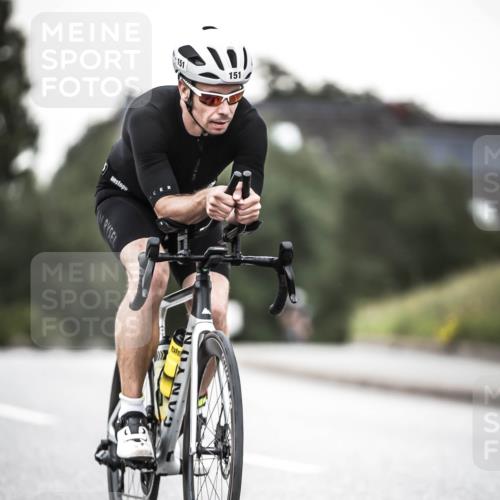21.06.2026 - 29. Vierlanden-Triathlon H.Heesch http://msf.ph/oto/9902045 21.06.2026 10:12:55 Radfahren 151 meine-sportfotos.de