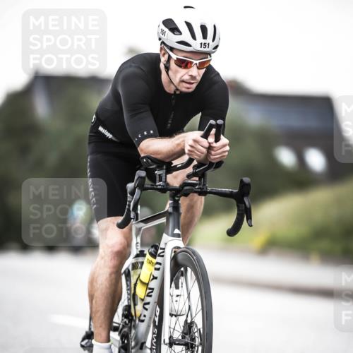 21.06.2026 - 29. Vierlanden-Triathlon H.Heesch http://msf.ph/oto/9902055 21.06.2026 10:12:55 Radfahren 151 meine-sportfotos.de