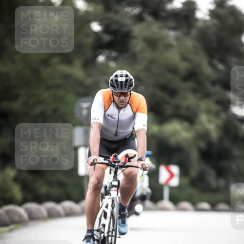 21.06.2026 - 29. Vierlanden-Triathlon H.Heesch http://msf.ph/oto/9902072 21.06.2026 09:44:38 Radfahren 16, 77, 94, 107, 120, 132 meine-sportfotos.de