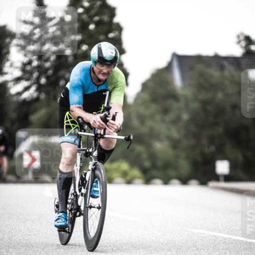 21.06.2026 - 29. Vierlanden-Triathlon H.Heesch http://msf.ph/oto/9902073 21.06.2026 10:13:03 Radfahren 48, 70, 180, 232, 429 meine-sportfotos.de