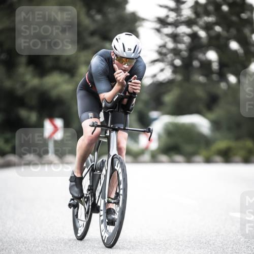 21.06.2026 - 29. Vierlanden-Triathlon H.Heesch http://msf.ph/oto/9902097 21.06.2026 09:45:06 Radfahren 30, 284 meine-sportfotos.de