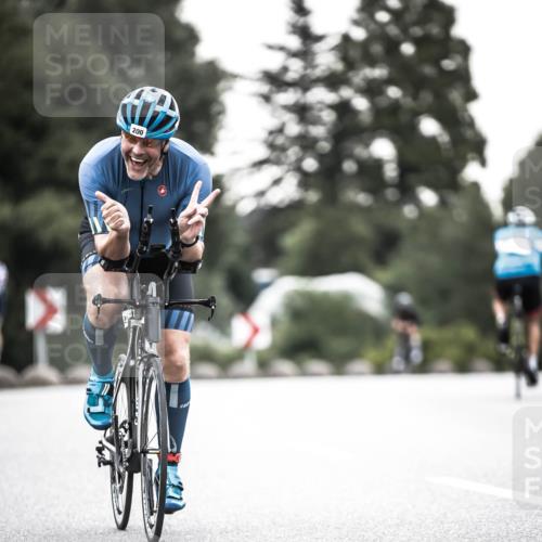 21.06.2026 - 29. Vierlanden-Triathlon H.Heesch http://msf.ph/oto/9902109 21.06.2026 09:45:15 Radfahren 79, 200, 261, 268, 290 meine-sportfotos.de