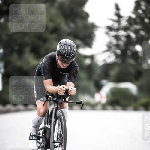 21.06.2026 - 29. Vierlanden-Triathlon H.Heesch http://msf.ph/oto/9902124 21.06.2026 09:45:22 Radfahren 79, 261, 268 meine-sportfotos.de