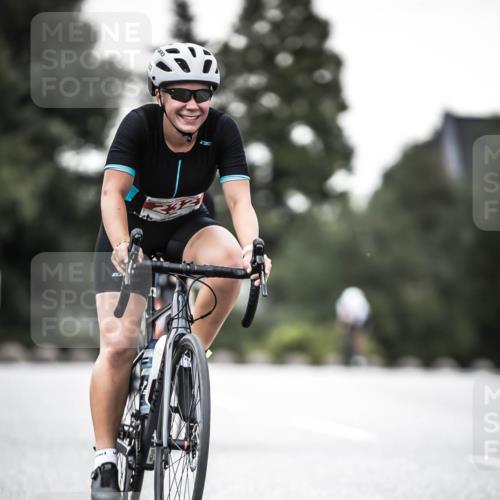 21.06.2026 - 29. Vierlanden-Triathlon H.Heesch http://msf.ph/oto/9902142 21.06.2026 10:13:07 Radfahren 36, 48, 70, 180, 232, 275, 429 meine-sportfotos.de