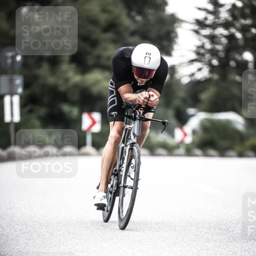 21.06.2026 - 29. Vierlanden-Triathlon H.Heesch http://msf.ph/oto/9902153 21.06.2026 09:46:04 Radfahren 45, 177, 210, 212, 293 meine-sportfotos.de