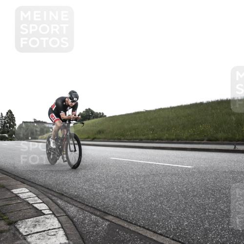 21.06.2026 - 29. Vierlanden-Triathlon H.Heesch http://msf.ph/oto/9902159 21.06.2026 09:36:03 Radfahren 75, 90, 176, 200 meine-sportfotos.de