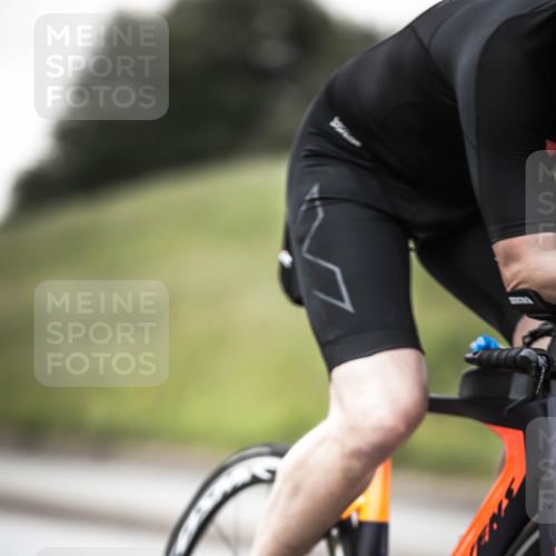 21.06.2026 - 29. Vierlanden-Triathlon H.Heesch http://msf.ph/oto/9902173 21.06.2026 10:13:08 Radfahren 36, 48, 70, 232, 275, 429 meine-sportfotos.de