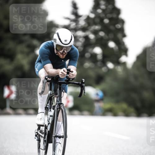 21.06.2026 - 29. Vierlanden-Triathlon H.Heesch http://msf.ph/oto/9902225 21.06.2026 09:48:30 Radfahren 12, 14, 36, 87 meine-sportfotos.de