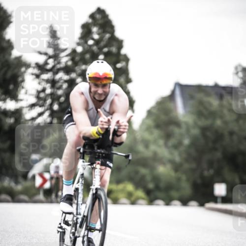 21.06.2026 - 29. Vierlanden-Triathlon H.Heesch http://msf.ph/oto/9902302 21.06.2026 09:52:01 Radfahren 61, 137, 211, 274, 300 meine-sportfotos.de
