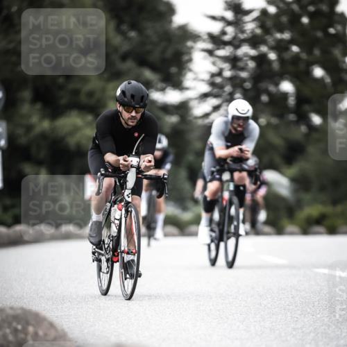 21.06.2026 - 29. Vierlanden-Triathlon H.Heesch http://msf.ph/oto/9902355 21.06.2026 10:13:27 Radfahren 9, 26, 75, 90, 236, 276 meine-sportfotos.de