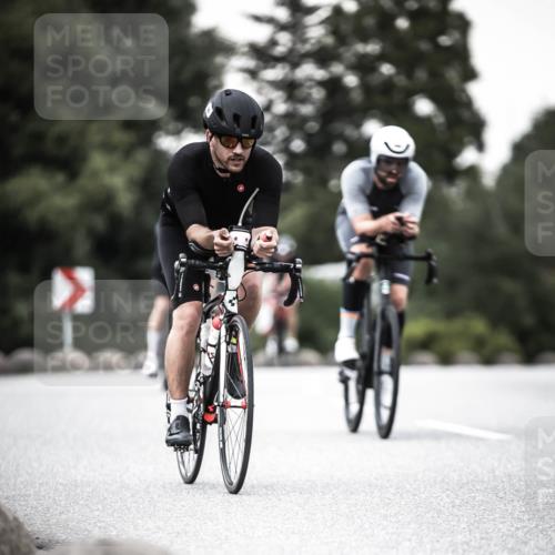 21.06.2026 - 29. Vierlanden-Triathlon H.Heesch http://msf.ph/oto/9902372 21.06.2026 10:13:27 Radfahren 9, 26, 75, 90, 236, 276 meine-sportfotos.de