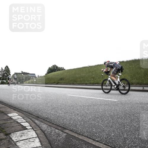 21.06.2026 - 29. Vierlanden-Triathlon H.Heesch http://msf.ph/oto/9902396 21.06.2026 09:43:53 Radfahren 23, 33, 101, 111, 178, 211, 216 meine-sportfotos.de
