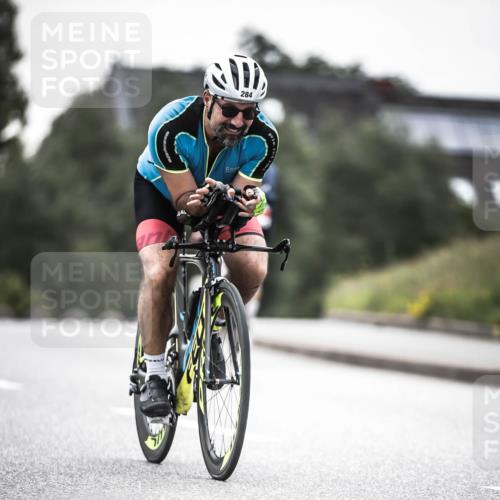 21.06.2026 - 29. Vierlanden-Triathlon H.Heesch http://msf.ph/oto/9902400 21.06.2026 09:53:42 Radfahren 72, 91, 106, 112, 210, 266, 284 meine-sportfotos.de