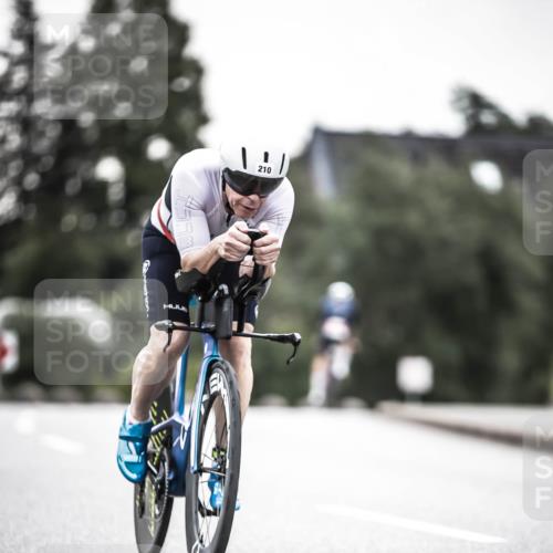 21.06.2026 - 29. Vierlanden-Triathlon H.Heesch http://msf.ph/oto/9902411 21.06.2026 09:53:45 Radfahren 72, 78, 91, 106, 112, 210, 266, 284 meine-sportfotos.de