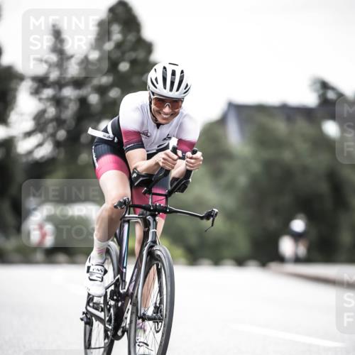 21.06.2026 - 29. Vierlanden-Triathlon H.Heesch http://msf.ph/oto/9902443 21.06.2026 09:54:33 Radfahren 4, 99, 141, 186, 226 meine-sportfotos.de