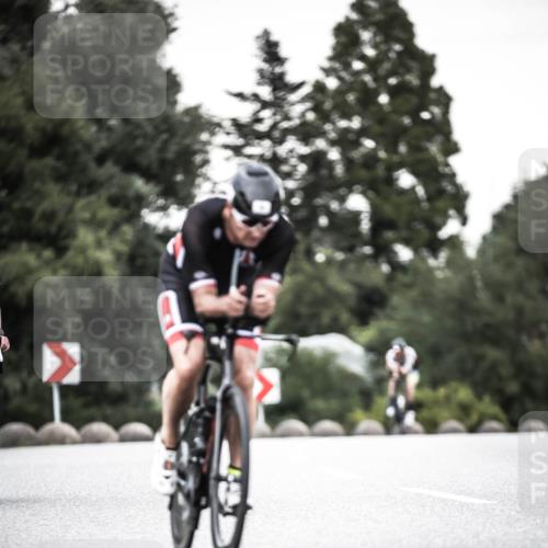 21.06.2026 - 29. Vierlanden-Triathlon H.Heesch http://msf.ph/oto/9902452 21.06.2026 10:13:31 Radfahren 26, 44, 75, 90, 236 meine-sportfotos.de