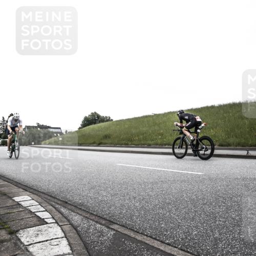21.06.2026 - 29. Vierlanden-Triathlon H.Heesch http://msf.ph/oto/9902488 21.06.2026 09:46:28 Radfahren 58 meine-sportfotos.de