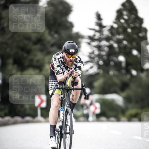 21.06.2026 - 29. Vierlanden-Triathlon H.Heesch http://msf.ph/oto/9902514 21.06.2026 10:13:37 Radfahren 44, 289 meine-sportfotos.de