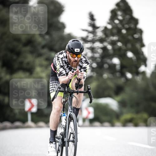21.06.2026 - 29. Vierlanden-Triathlon H.Heesch http://msf.ph/oto/9902520 21.06.2026 10:13:38 Radfahren 44, 289 meine-sportfotos.de
