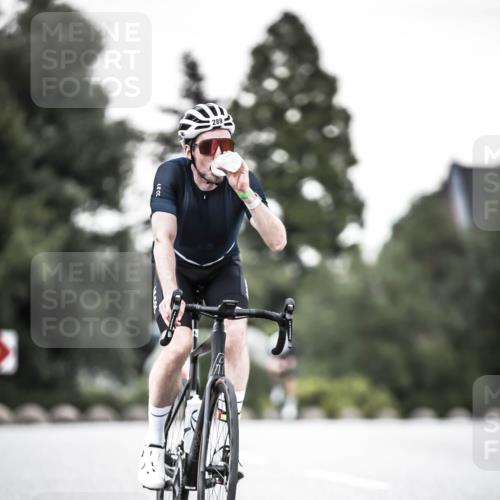 21.06.2026 - 29. Vierlanden-Triathlon H.Heesch http://msf.ph/oto/9902561 21.06.2026 10:13:42 Radfahren 86, 289 meine-sportfotos.de